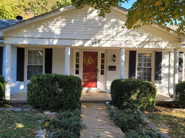 208 Fairlane Dr, Mayfield, KY 42066