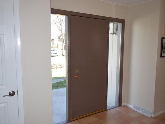 3rd image of 483 Blandings Ct