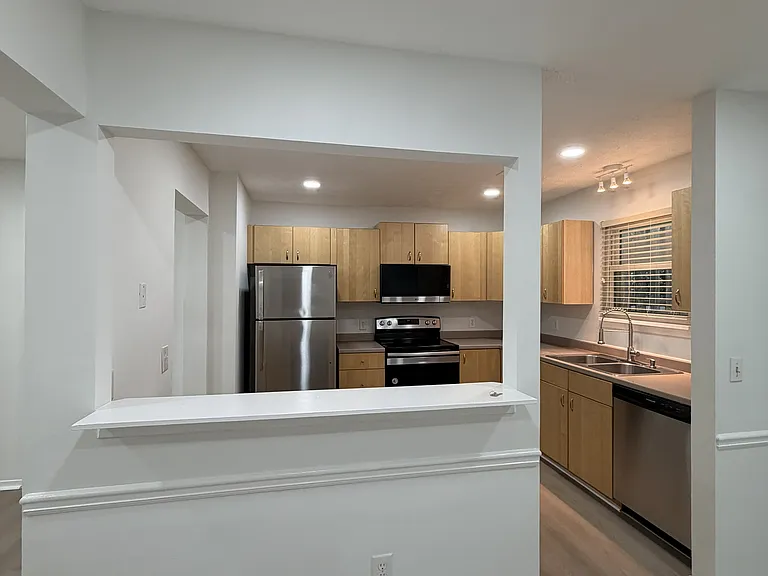 2805 Queen Anne Ct — Photo 12