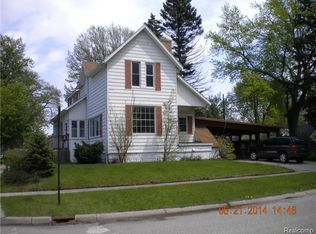 914 Garfield St #&-1/2, Port Huron, MI 48060