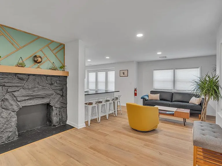 506 Brinley Ave #2 — Photo 5