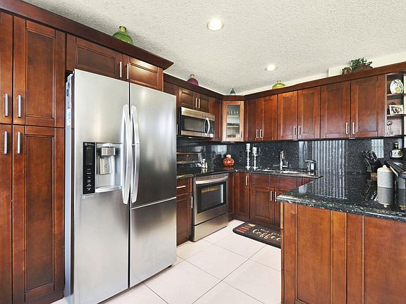 Ianzano kitchen