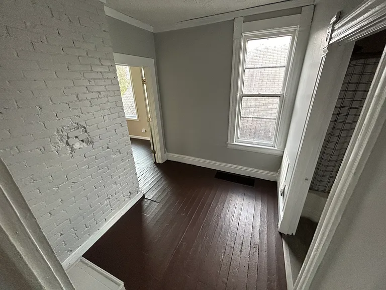 301 Duquesne Ave #1 — Photo 8