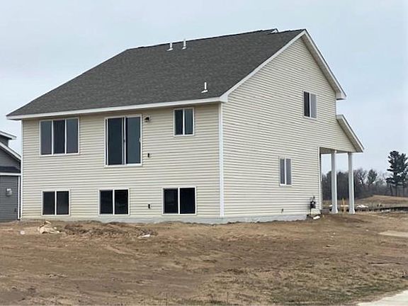 3rd image of 403 Bluebird Dr