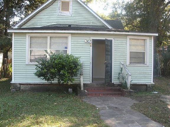 4th image of 1716 W 21st St