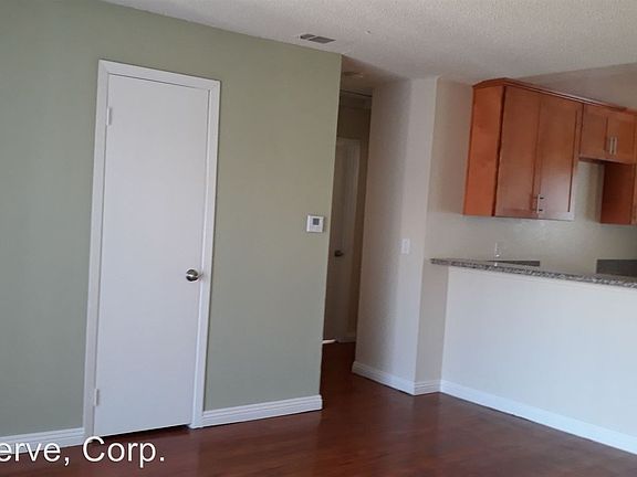 4th image of 2500 Edwards Ave APT B6