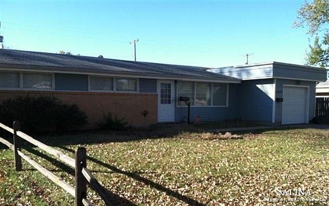 1st image of 1313 Derby Ave