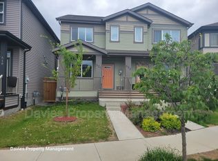 521 Paterson Way SW, Edmonton, AB T6W4E2