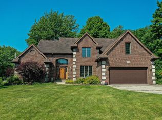 804 Hunter Dr, Westville, IN 46391