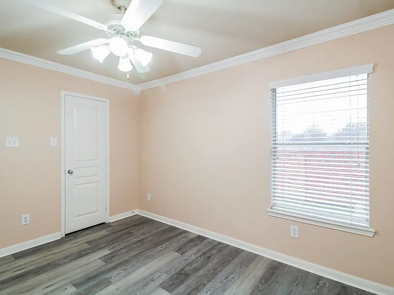 12153 Angel Food Ln — Photo 15