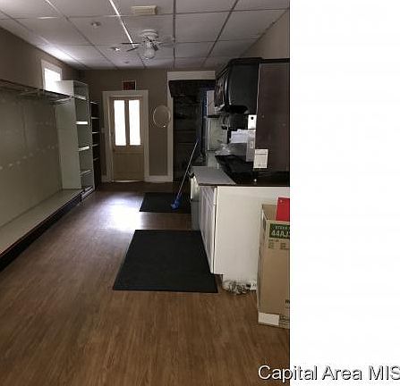 4th image of 415 N Broad St