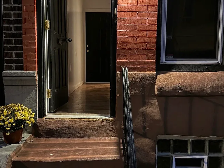 2242 Wharton St — Photo 1