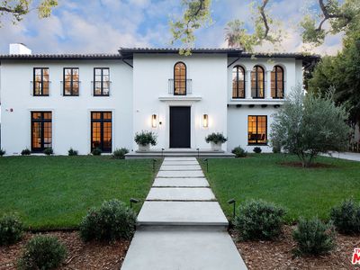625 N Maple Dr, Beverly Hills, CA, 90210