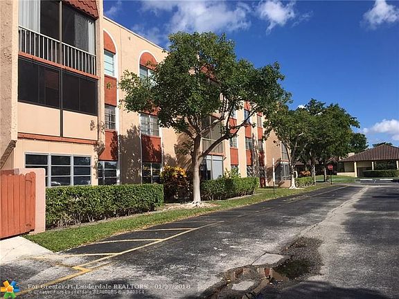 2nd image of 8280 SW 24th St APT 7305