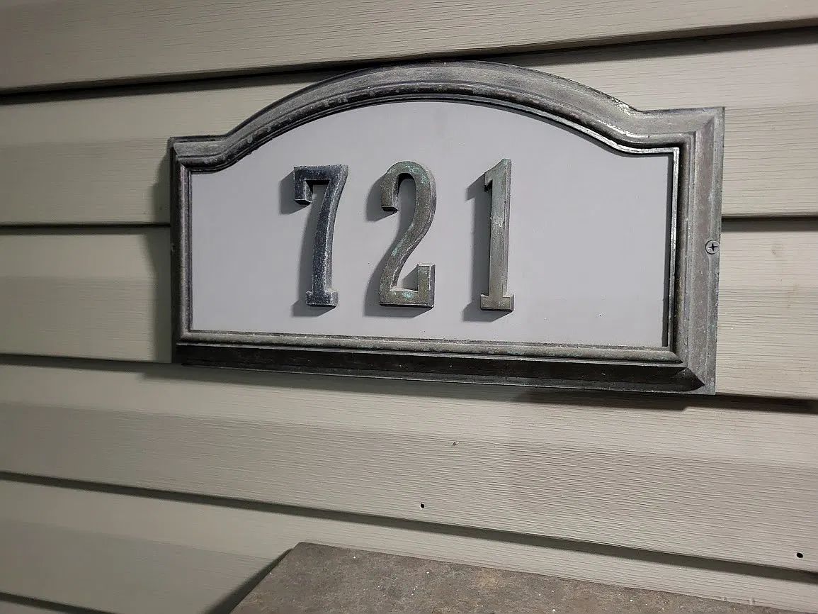 3 bed, 1104 sqft, $1,995 — Photo 3