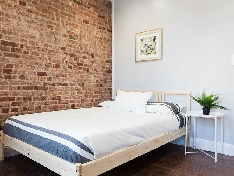 282 Lenox Ave #4 — Photo 9