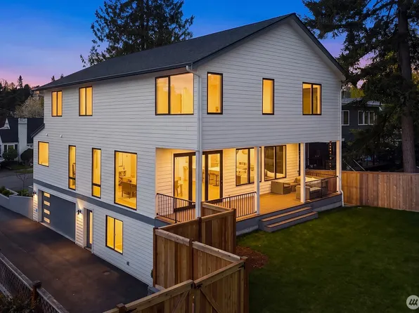 6214 40th Avenue NE, Seattle, WA 98115