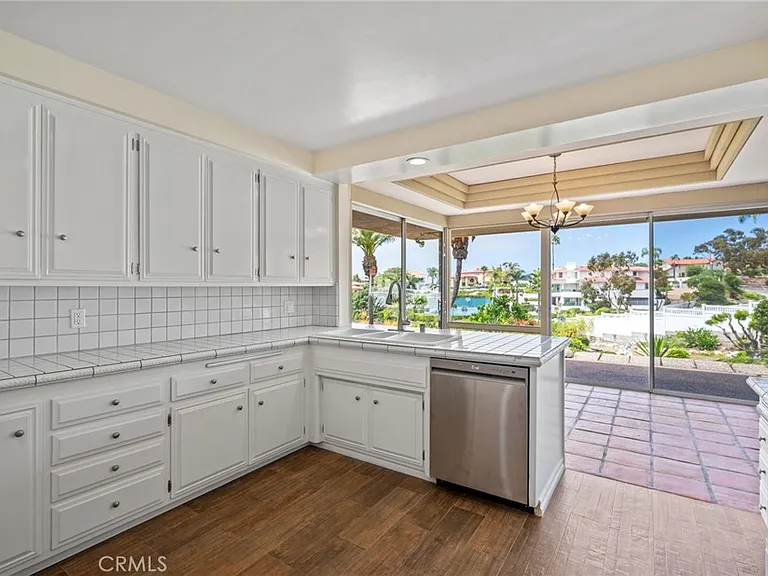 7117 Avenida Altisima — Photo 33