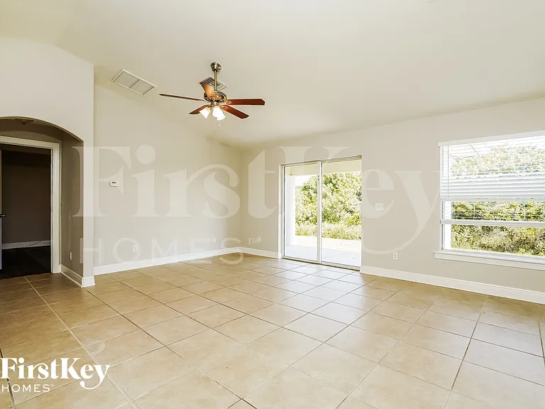 6136 Hellman Ave — Photo 2