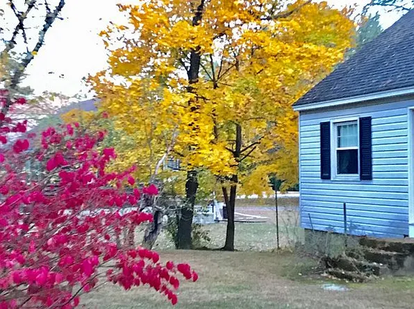 1 Philbrick St, Hudson, NH 03051