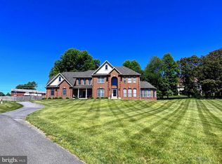 25106 Highland Manor Ct, Laytonsville, MD 20882