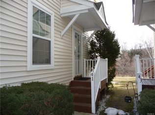 41 Jordan Ln, Middletown, NY 10940