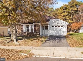 152 Pine Oak Blvd, Barnegat, NJ 08005