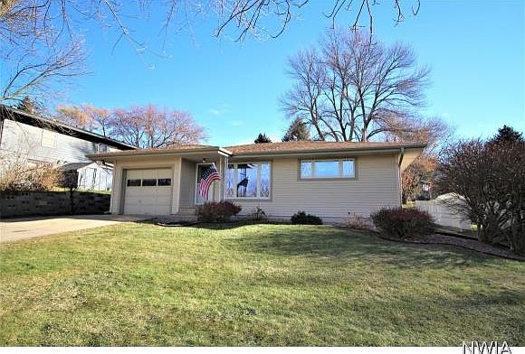 1st image of 2704 S Lyons St
