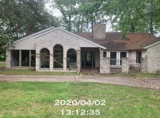 477 Brandon Rd, Conroe, TX 77302