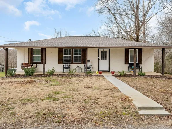 338 Delong Rd, Smithville, TN 37166