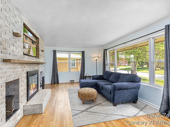 5th image of 613 Shawmut Blvd NW