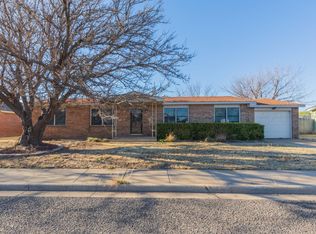 935 Sierra Dr, Pampa, TX 79065