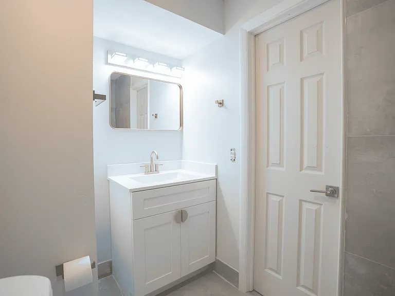 500 NW 107th Ave #8 — Photo 12