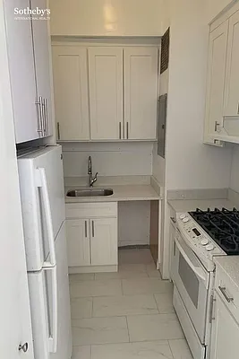 Rented by Sotheby's International Realty | media 5