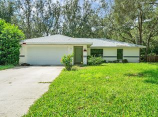 6860 W Macopin Ln, Crystal River, FL 34429