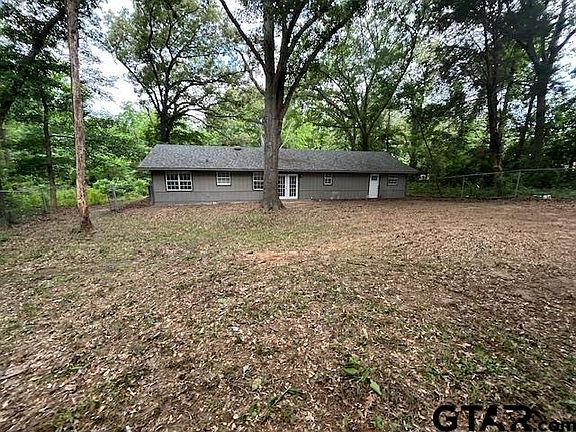 2nd image of 983 Nandena Rd