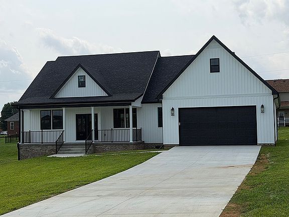 2nd image of 915 Wheatfield Rd