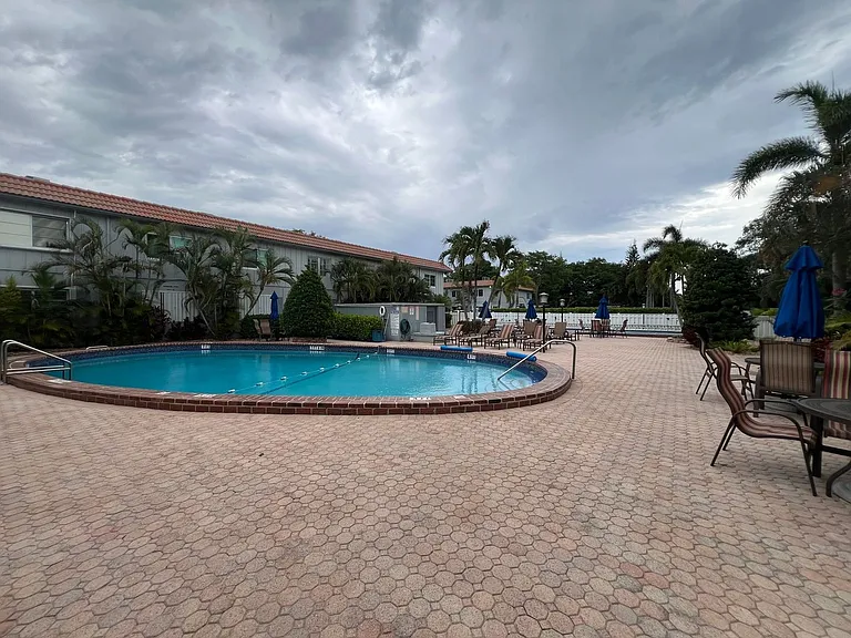 649 W Oakland Park Blvd #220A — Photo 16