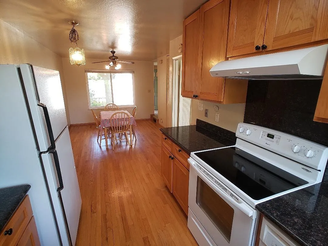3 Bed 2.5 Bath Home In Walnut Creek (Heather Farms) — Photo 3