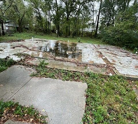 2nd image of 16539 Green Manor Dr