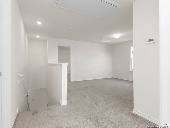7th image of this home