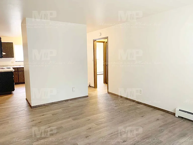 1729 Palm Dr #B — Photo 4