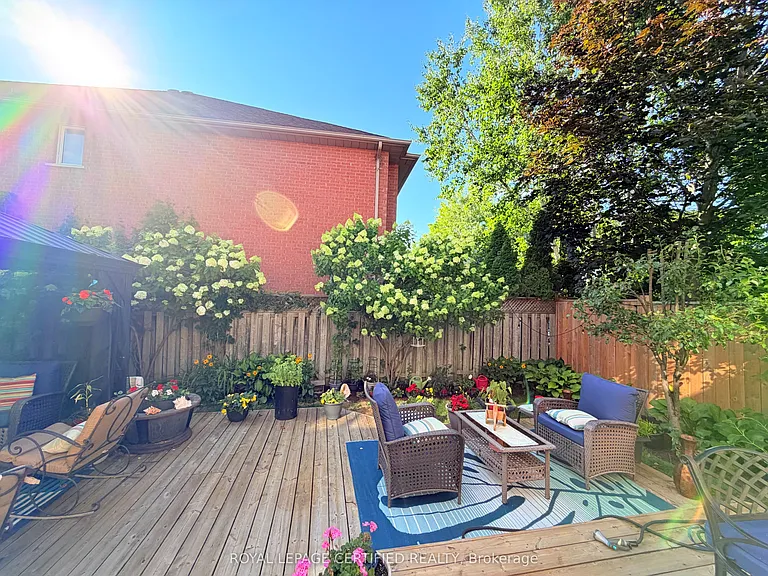 43 Boulding Ave — Photo 20