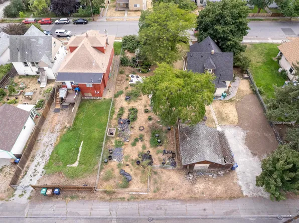2404 W College Ave, Spokane, WA 99201