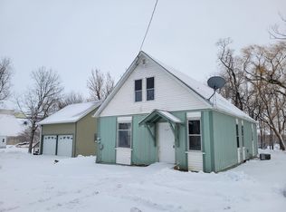 120 Center St, Jackson, MN 56143