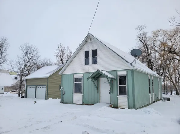 120 Center St, Jackson, MN 56143