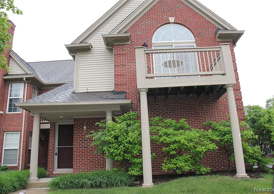 1st image of 28273 Carlton Way Dr #27