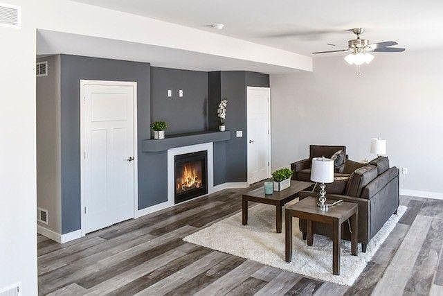 1st image of 1325 Bunker Hill Dr #2105