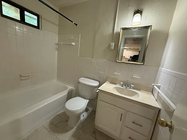 237 Kirkwood Rd #4 — Photo 7