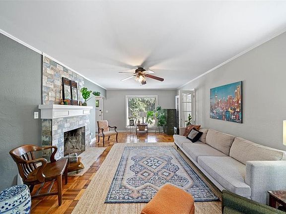 4th image of 3626 Hunter Ave